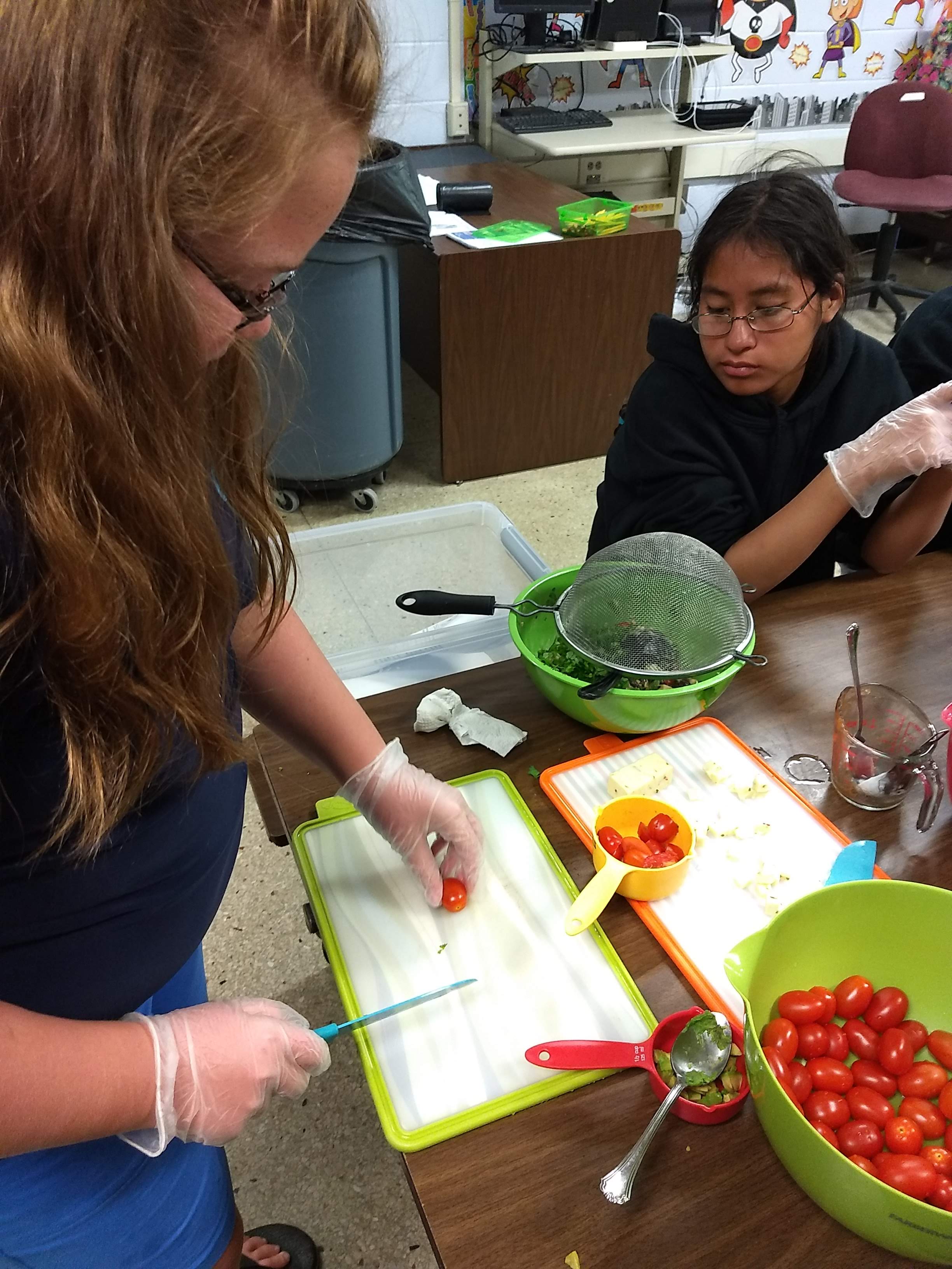 kids preparing vegetables